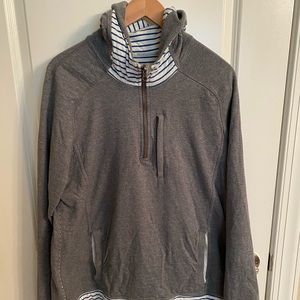 Mens Lululemon half zip Hoodie - Large